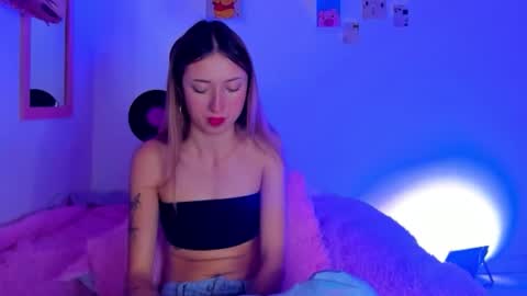 Sophie online show from November 30, 5:22 am