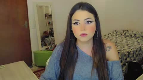 Sophie Fantasys online show from July 20, 12:25 am