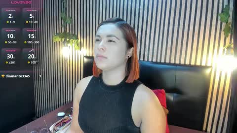 Snapshot of sophie_new25 chatting on September 9, 12:15 pm sophie_new25 online show from September 9, 12:15 pm