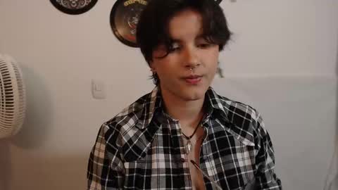 Snapshot of sophie_ross1 chatting on September 29, 1:55 am sophie_ross1 online show from September 29, 1:55 am