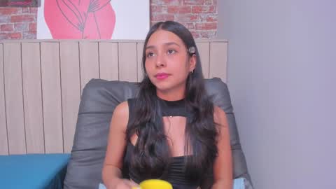 Snapshot of sophiebenson_ chatting on February 26, 12:47 pm Sophie online show from February 26, 12:47 pm