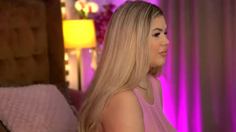 Sophie online show from June 1, 6:15 am