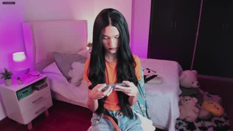 Snapshot of sophiecornett chatting on September 10, 2:00 am    online show from September 10, 2:00 am