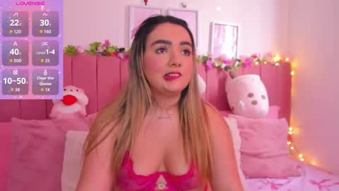 sophiee rosee online show from March 25, 6:25 pm