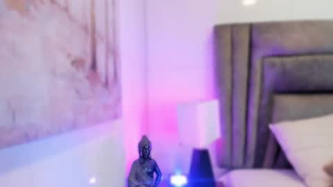 Snapshot of sophiee_smith chatting on March 5, 11:38 am Sophie online show from March 5, 11:38 am