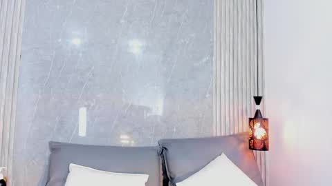 Snapshot of sophiee_velvet chatting on January 8, 11:32 am online show from January 8, 11:32 am