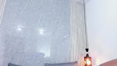 Snapshot of sophiee_velvet chatting on January 13, 11:30 am online show from January 13, 11:30 am