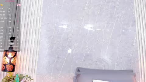 Snapshot of sophiee_velvet chatting on February 5, 6:04 pm online show from February 5, 6:04 pm