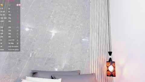 Snapshot of sophiee_velvet chatting on February 14, 5:46 pm online show from February 14, 5:46 pm