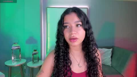 Sophie Houston online show from October 14, 4:35 am