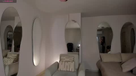 Snapshot of sophiehouston_ chatting on June 25, 2:44 am Sophie Houston online show from June 25, 2:44 am