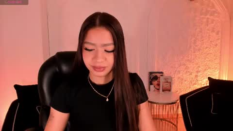 Snapshot of sophiehouston_ chatting on July 13, 4:37 am Sophie Houston online show from July 13, 4:37 am