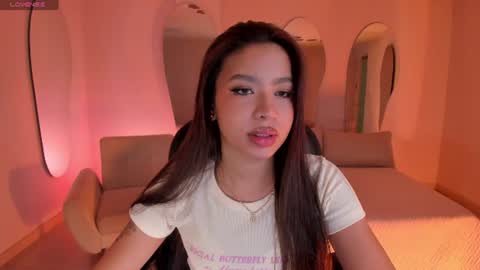 Snapshot of sophiehouston_ chatting on July 29, 2:10 am Sophie Houston online show from July 29, 2:10 am