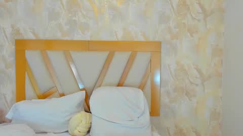 Sophie online show from September 17, 12:51 pm