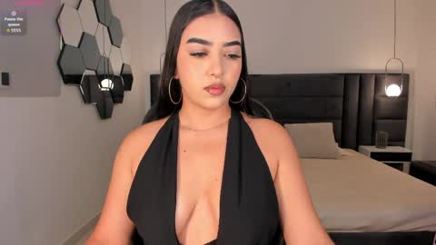 Snapshot of sophielanne chatting on May 24, 11:54 pm Sophie online show from May 24, 11:54 pm