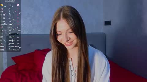 Lina online show from December 4, 4:48 pm