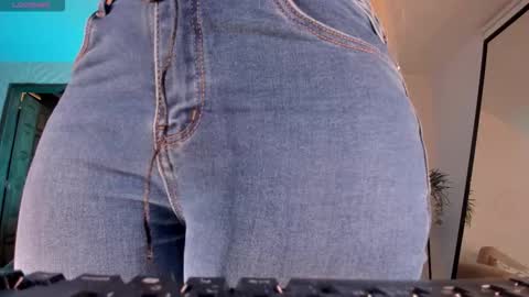 Sophie  Palmer online show from September 30, 11:37 am