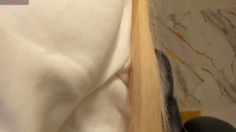 Snapshot of sophiepalmerx chatting on July 11, 12:08 pm Sophie Palmer online show from July 11, 12:08 pm