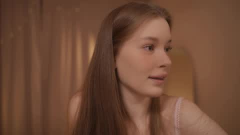 Sophie  Next stream  3 online show from March 12, 6:33 pm