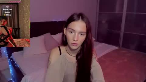 sophiewildcat online show from June 13, 8:12 am