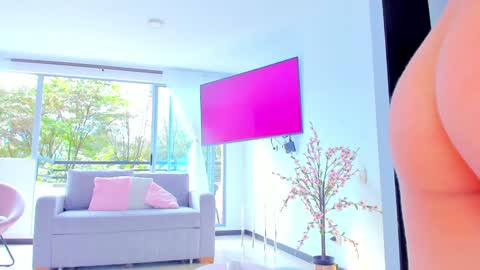 YULITZA online show from January 27, 5:04 pm