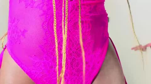sophisticated_seline online show from May 12, 8:22 am