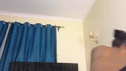sophisticated_seline online show from July 4, 7:20 pm