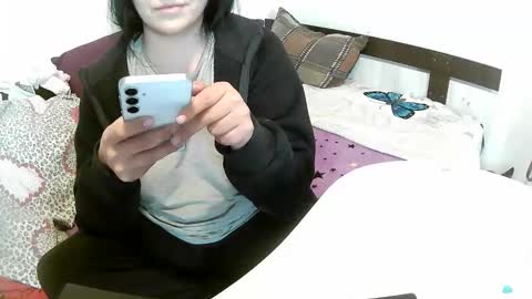 Snapshot of sophy_lov3 chatting on October 21, 5:30 am Sophy online show from October 21, 5:30 am