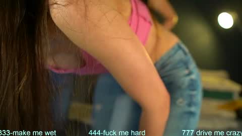 Snapshot of sophydiva chatting on June 11, 5:27 am Sophydiva online show from June 11, 5:27 am