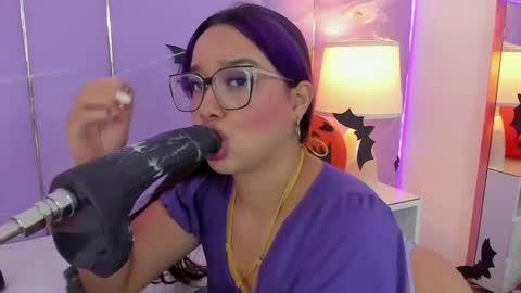 Sophy online show from October 18, 12:06 pm