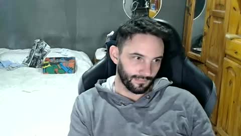 Snapshot of soquete123 chatting on April 8, 11:59 pm soquete123 online show from April 8, 11:59 pm