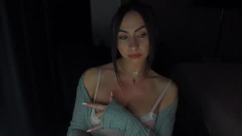 Soraya online show from June 27, 1:10 am