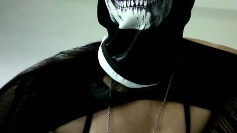 Snapshot of sorcerer2523 chatting on June 16, 12:30 pm sorcerer2523 online show from June 16, 12:30 pm