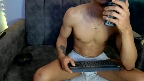 Snapshot of sornero777111 chatting on June 7, 6:11 pm businessman online show from June 7, 6:11 pm