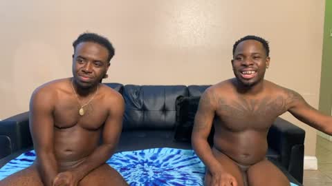 Snapshot of sosabless chatting on December 28, 6:39 am sosabless and sosalady online show from December 28, 6:39 am