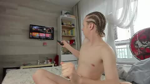 Snapshot of sosaguillypleasure chatting on July 4, 8:53 am sosaguillypleasure online show from July 4, 8:53 am