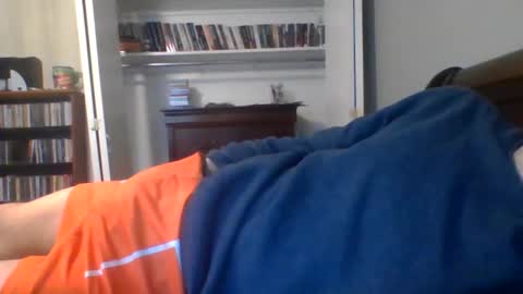 sosofaggot online show from February 14, 1:30 pm