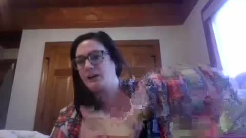 Snapshot of sotamom chatting on January 1, 4:39 pm NaughtyMommy online show from January 1, 4:39 pm