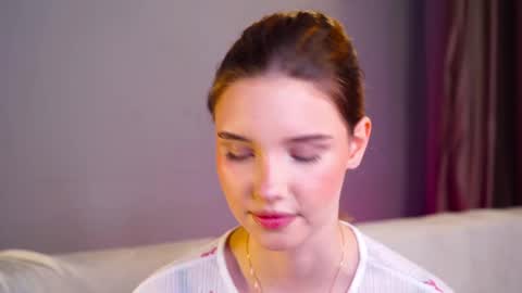 sylene online show from December 20, 4:03 pm