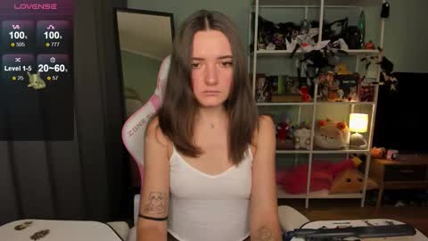 soulmate__ online show from November 13, 4:00 am