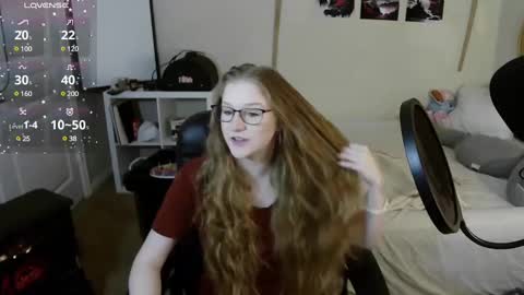 Snapshot of southerbunny chatting on February 19, 10:34 am Bunnydathug online show from February 19, 10:34 am