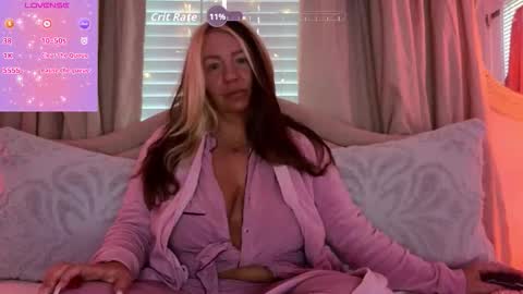 Snapshot of southernbarbii chatting on March 7, 12:57 pm Your Barbii online show from March 7, 12:57 pm