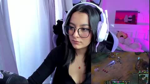 Lili online show from January 12, 7:31 pm