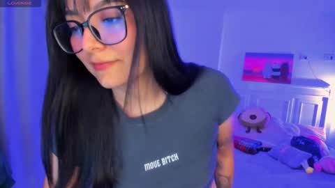 Lili online show from December 2, 12:27 am