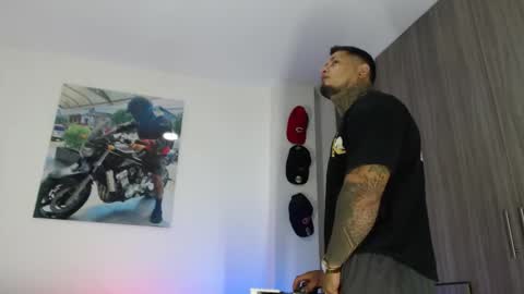 soy_apolo online show from November 7, 4:29 pm