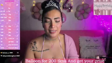 Snapshot of soy_fresita chatting on October 5, 5:17 am Sabrina Gomez online show from October 5, 5:17 am