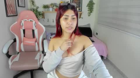 Snapshot of soy_sarah chatting on October 2, 11:39 am Sarah Valentina online show from October 2, 11:39 am