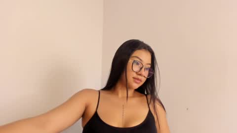 Yesi online show from April 12, 2:38 am