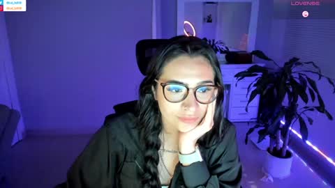 Snapshot of soyabby_ chatting on January 8, 3:40 am Luisa online show from January 8, 3:40 am