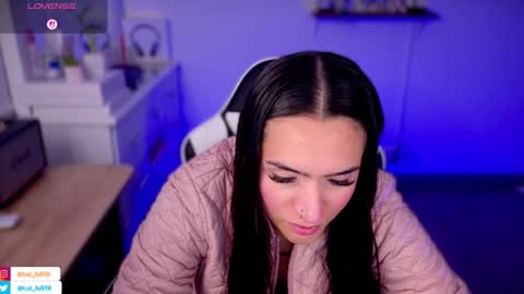 Snapshot of soyabby_ chatting on October 31, 8:54 pm Luisa online show from October 31, 8:54 pm